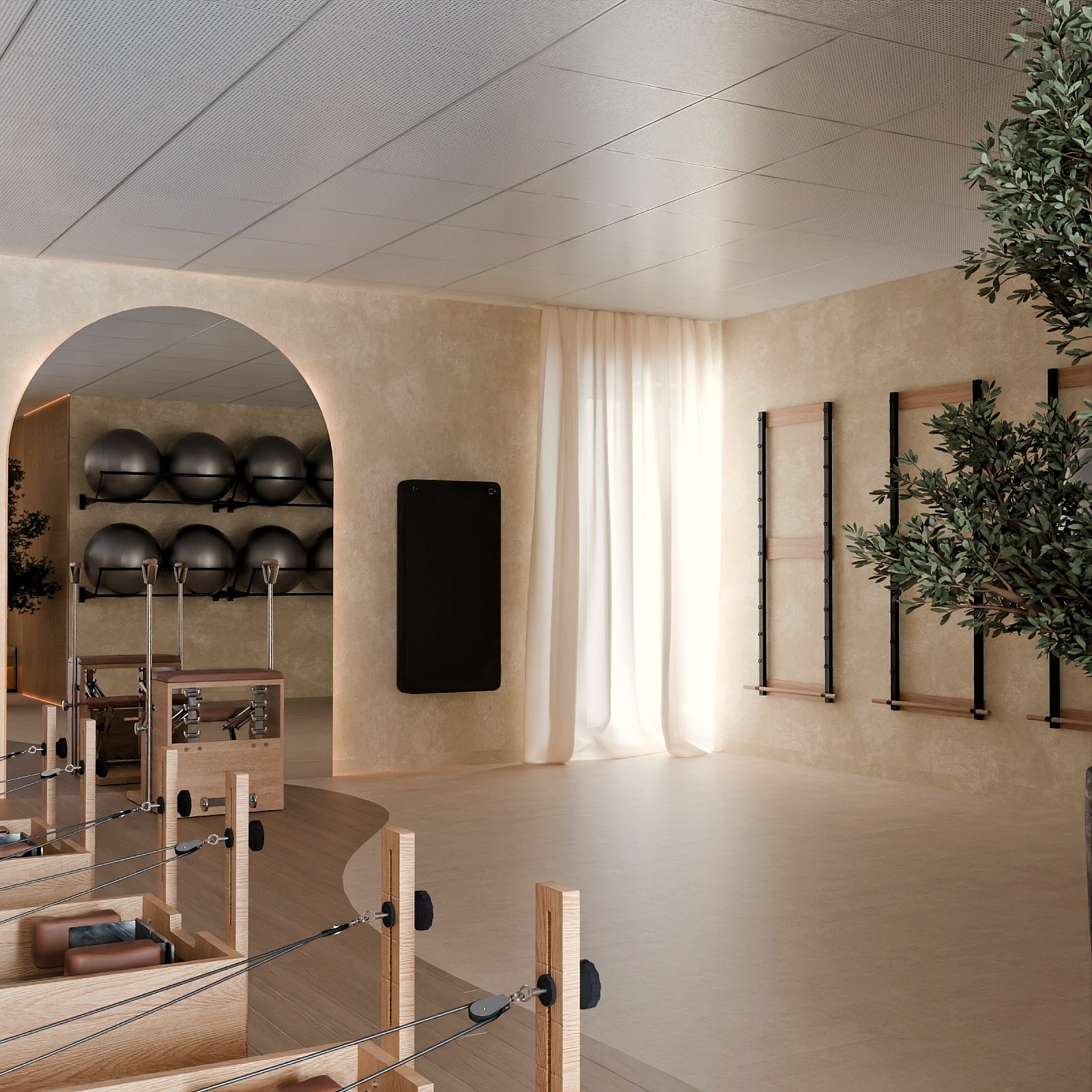 Zona de mat pilates com espaldares e luz natural